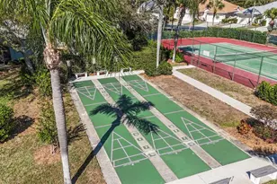 526 Catalina Isles Cir, Venice, FL 34292 - Photo 34