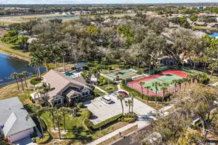 526 Catalina Isles Cir, Venice, FL 34292 - Photo 28