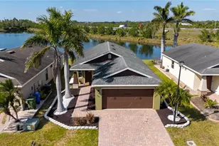 4835 San Ortebello Dr, Bradenton, FL 34208 - Photo 2