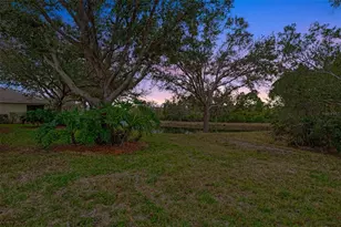 9367 Carnaby Dr, Venice, FL 34293 - Photo 44