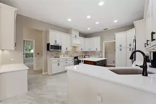 434 Tremingham Way, Venice, FL 34293 - Photo 24