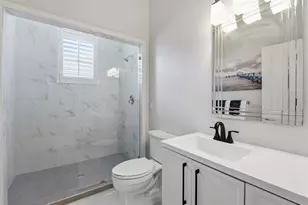 434 Tremingham Way, Venice, FL 34293 - Photo 40