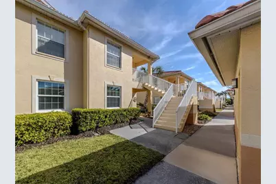 902 Casa Del Lago Way #902, Venice, FL 34292 - Photo 2