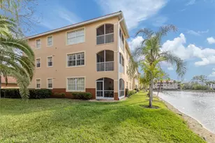 1731 Auburn Lakes Dr, Venice, FL 34292 - Photo 2