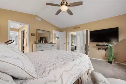 5009 Southern Pine Circle, Venice, FL 34293 - Photo 24
