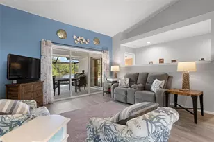 5009 Southern Pine Cir, Venice, FL 34293 - Photo 4