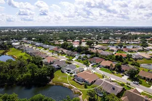 5009 Southern Pine Cir, Venice, FL 34293 - Photo 44