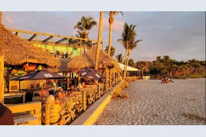 995 Laguna Drive #305, Venice, FL 34285 - Photo 16