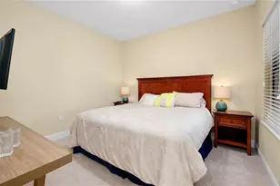 21629 Avon Park Ct, Venice, FL 34293 - Photo 18