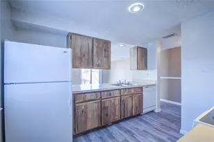 1355 N Pompano Ave, Sarasota, FL 34237 - Photo 14