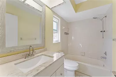 401 Nassau Street S, Venice, FL 34285 - Photo 18
