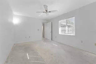 401 Nassau St S, Venice, FL 34285 - Photo 16