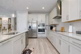 11472 Montserrat Dr, Venice, FL 34293 - Photo 18