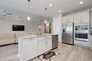 11472 Montserrat Dr, Venice, FL 34293 - Photo 10