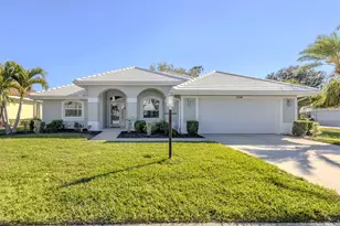 534 Westmount Ln, Venice, FL 34293 - Photo 1