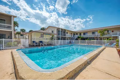 320 Base Avenue E #224, Venice, FL 34285 - Photo 2