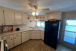 958 Cortina Blvd, Venice, FL 34285 - Photo 16