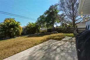 1035 Indus Rd, Venice, FL 34293 - Photo 30