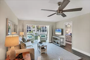 210 Santa Maria St, Venice, FL 34285 - Photo 4