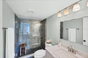 210 Santa Maria St, Venice, FL 34285 - Photo 20