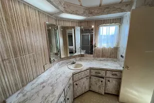 807 Jolanda Cir, Venice, FL 34285 - Photo 34