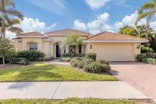 193 Montelluna Dr, North Venice, FL 34275 - Photo 4