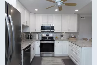 5400 34th Street W #1B, Bradenton, FL 34210 - Photo 6