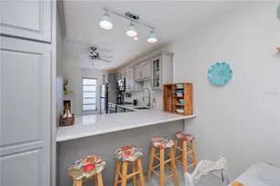 1041 Capri Isles Blvd, Venice, FL 34292 - Photo 10