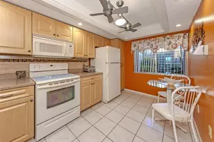 1208 Pine Lake Dr, Venice, FL 34285 - Photo 30