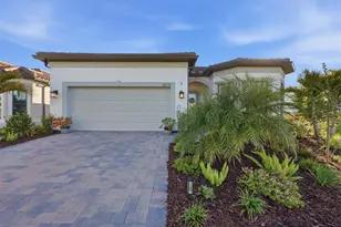 6076 Silver Grass Ct, Nokomis, FL 34275 - Photo 4
