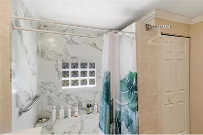 2512 16th Avenue Drive E, Bradenton, FL 34208 - Photo 24