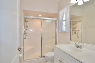 7202 L Pavia Blvd, Venice, FL 34292 - Photo 8