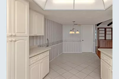 1606 Vikki Court, Venice, FL 34293 - Photo 12