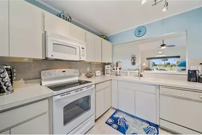 758 Village Circle #207, Venice, FL 34292 - Photo 16