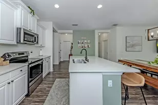 7412 Ridgelake Cir, Bradenton, FL 34203 - Photo 14