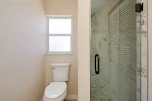 397 Circlewood Dr, Venice, FL 34293 - Photo 56