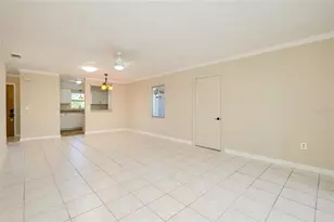 397 Circlewood Dr, Venice, FL 34293 - Photo 6