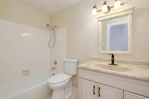 397 Circlewood Dr, Venice, FL 34293 - Photo 60