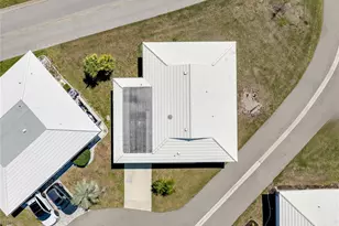 397 Circlewood Dr, Venice, FL 34293 - Photo 26
