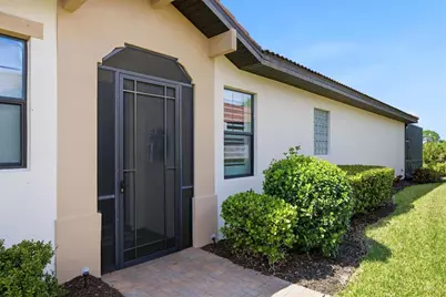 10533 Crooked Creek Drive, Venice, FL 34293 - Photo 6