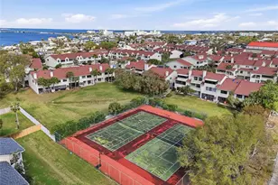 545 Walden Ct, Dunedin, FL 34698 - Photo 36