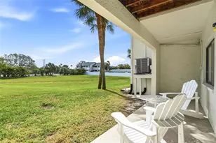 545 Walden Ct, Dunedin, FL 34698 - Photo 8