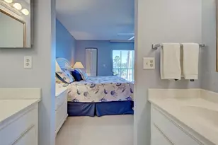 408 Cerromar Cir S, Venice, FL 34293 - Photo 36