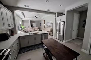 12721 Brookgreen St, Venice, FL 34293 - Photo 8