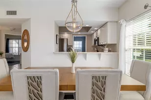 410 Laurel Lake Dr, Venice, FL 34292 - Photo 8