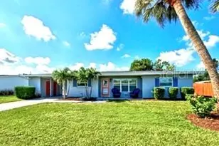 220 Glen Oak Rd, Venice, FL 34293 - Photo 1