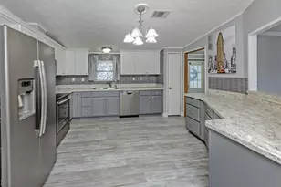 583 Portside Dr, North Port, FL 34287 - Photo 18