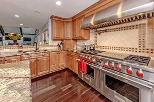 614 Ravenna St, Venice, FL 34285 - Photo 14