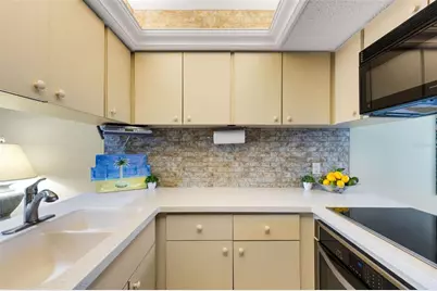 744 Cadiz Road #7, Venice, FL 34285 - Photo 10