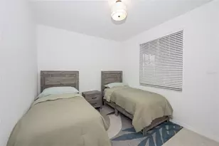 12520 Galapagos Ct, Venice, FL 34293 - Photo 32